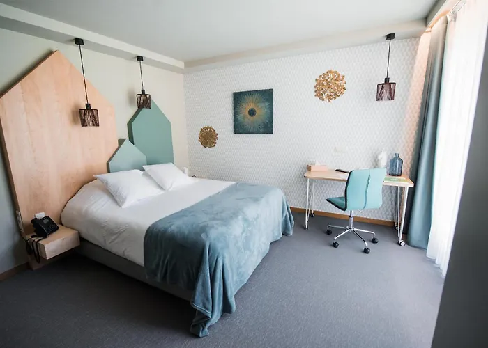 Hotel Abcd - Hotel-restaurant