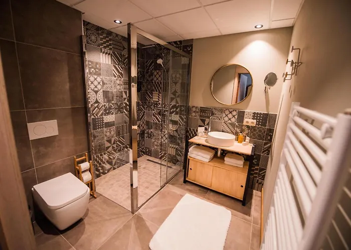 Hotel Abcd - Hotel-restaurant