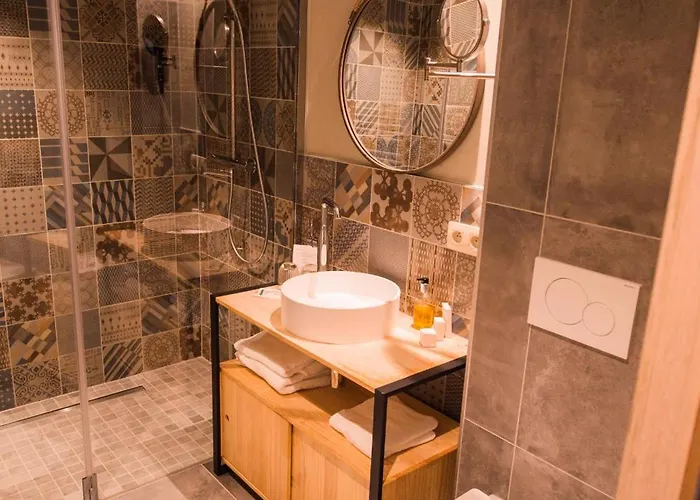 Abcd - Hotel-restaurant Hotel 4*